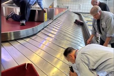 Pittsburgh-airport-workers-find-diamond-that-fell-from-travelers-ring