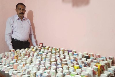Indian-man-earns-world-record-for-collection-of-858-paper-cups